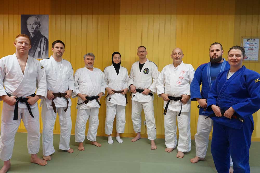 Gruppenfoto-Kompetenzteam-Judo-SV