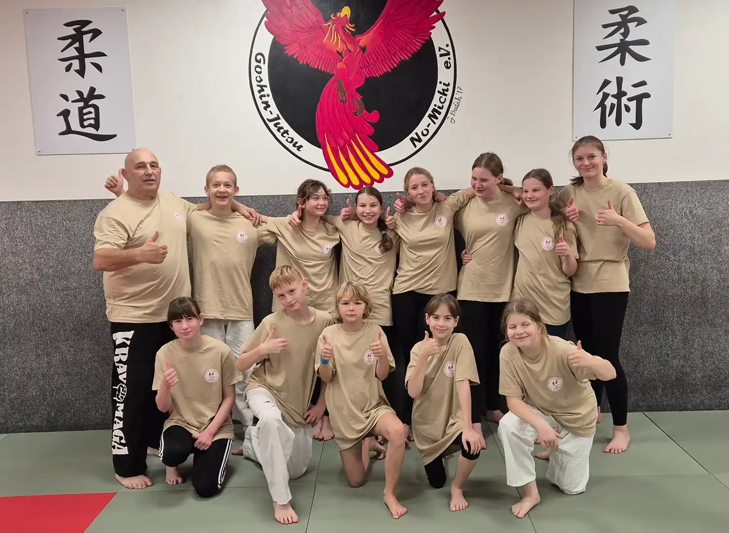 TraditionundCombat_gruppenbild_vorn