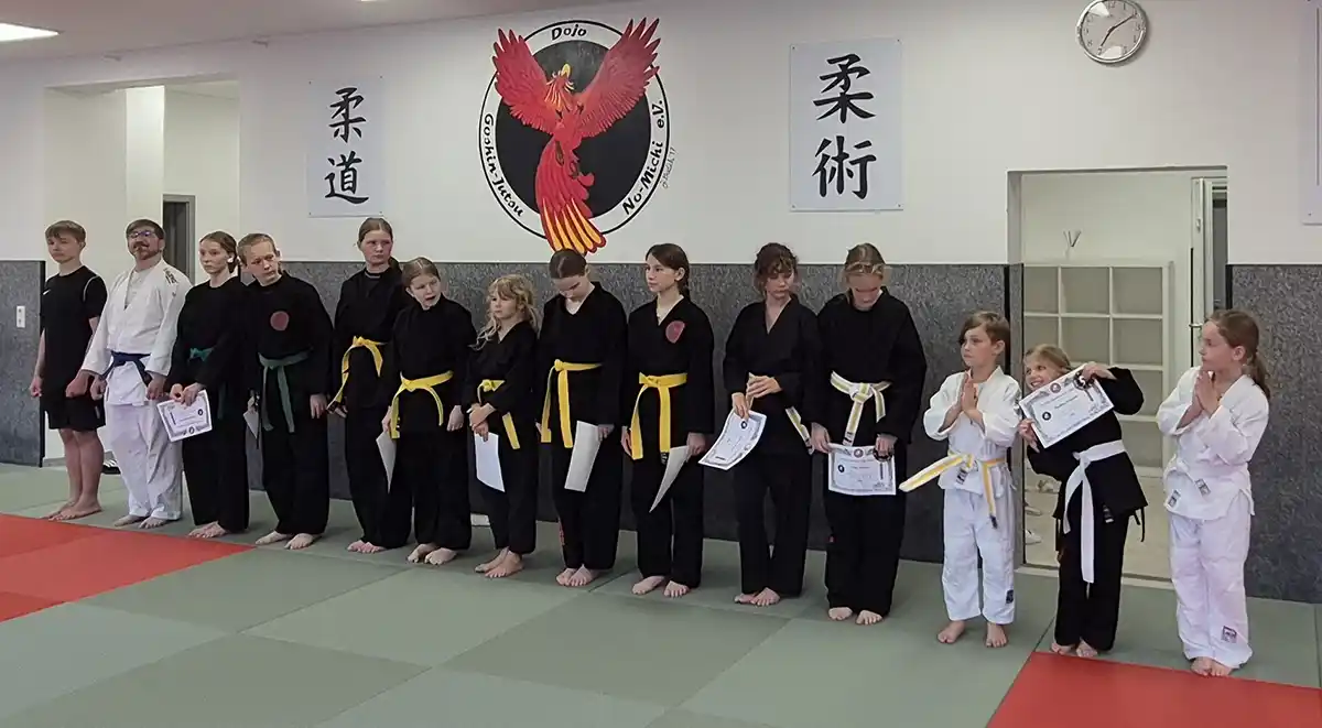 Selbstverteidigung Ko Gaku Shin Do-gruppenbild-2
