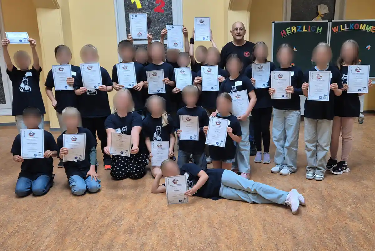 Klassenfoto 4b aus Oebisfelde